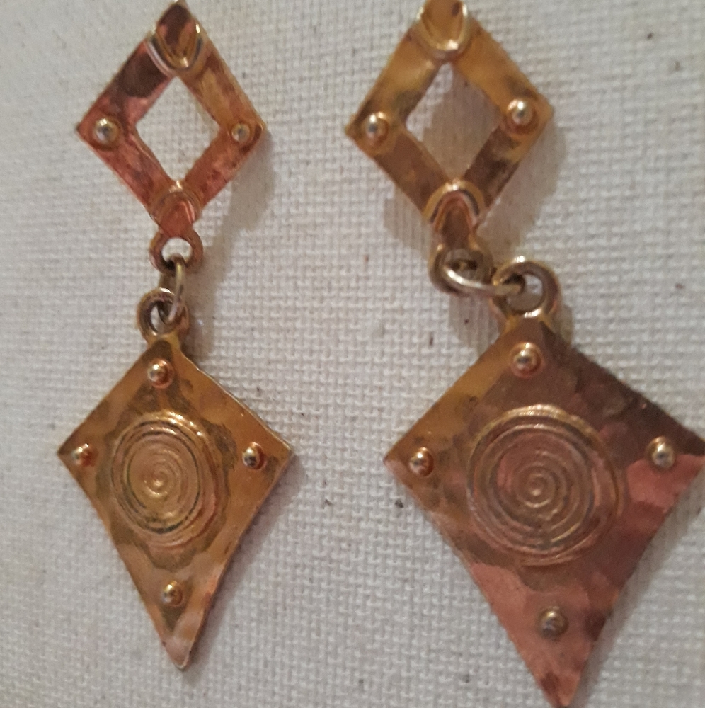 Golden Diamond Shape Earrings